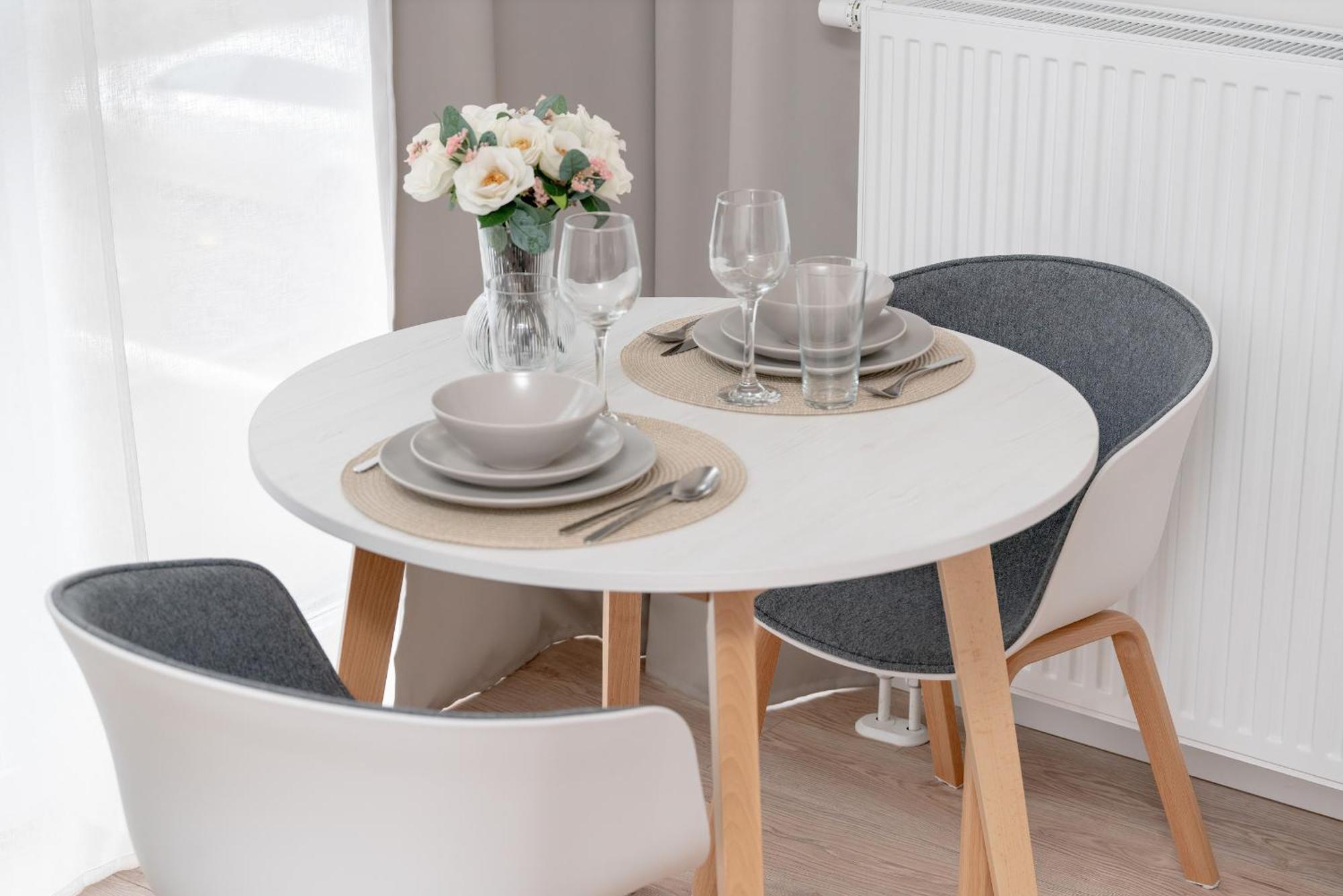 Minimalist Wojciechowskiego With Parking In By Renters *